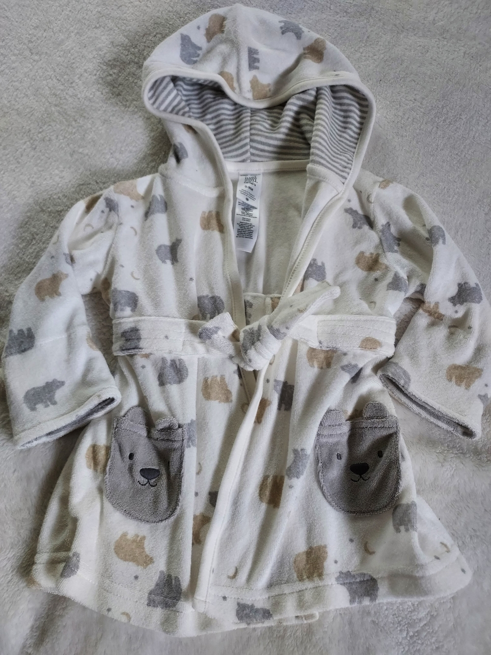 Carter's Cream Hooded Kids Robe with Gray & Tan Bear Print Bath Time Pool Summer